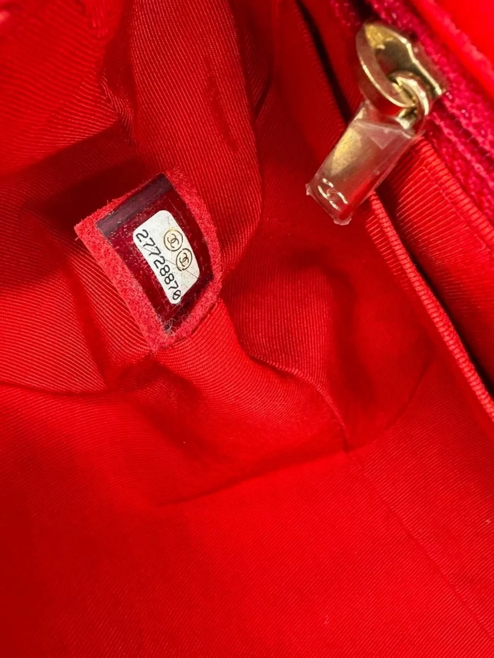 Chanel Red Quilted Lambskin Shoulder Bag with Gold Chain